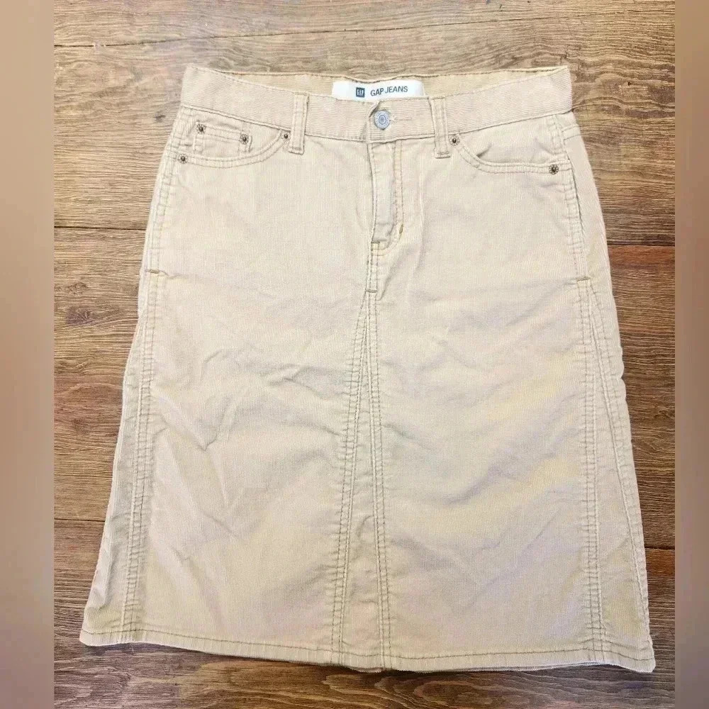 Gap Vintage Like New Women's Jeans Curdoroy Western Style Short Tan Skirt